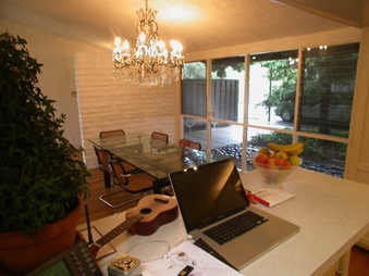 Enlarge photo 33