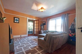 Enlarge photo 47