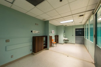 Enlarge photo 44