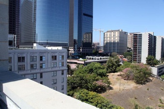 Enlarge photo 54