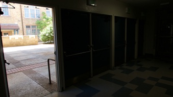Enlarge photo 238