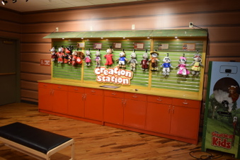 Enlarge photo 152