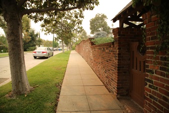 Enlarge photo 19