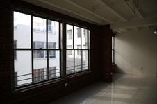 Enlarge photo 86