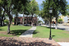 Enlarge photo 102