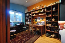 Enlarge photo 51