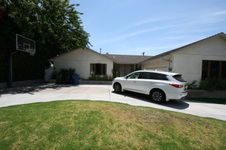 Enlarge photo 1