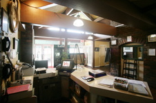 Enlarge photo 12