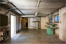Enlarge photo 88