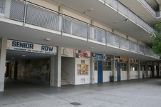 Enlarge photo 1
