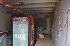 Enlarge photo 62