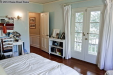 Enlarge photo 24