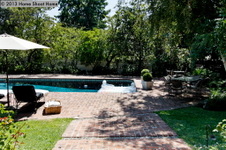 Enlarge photo 33