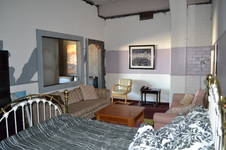 Enlarge photo 63