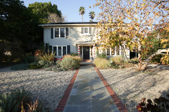 1716 Laurel