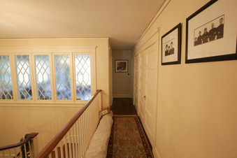 Enlarge photo 51