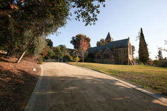 Enlarge photo 13
