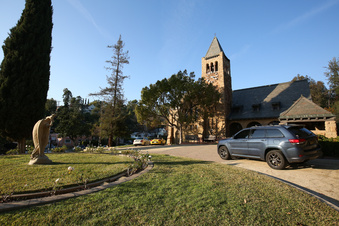 Enlarge photo 18