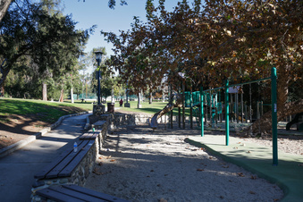 Enlarge photo 35