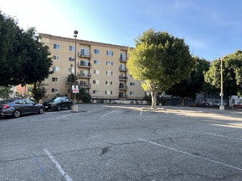 Enlarge photo 5