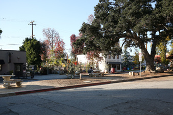 Enlarge photo 14