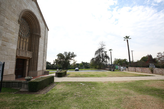 Enlarge photo 4
