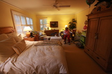 Enlarge photo 68