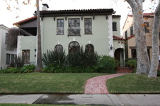 139-141 N. Mansfield Ave.