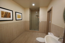 Enlarge photo 70