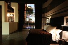 Enlarge photo 80