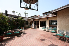 Enlarge photo 37