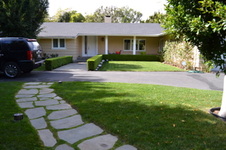 201 N. Saltair