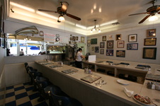 Enlarge photo 13