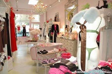 Enlarge photo 19