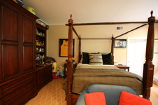 Enlarge photo 70