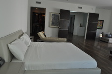 Enlarge photo 53