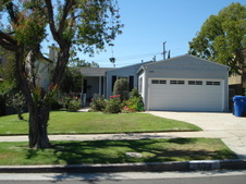 10319 Llona Ave