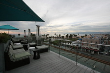 Enlarge photo 22