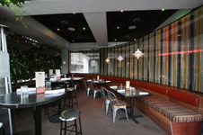 Enlarge photo 79