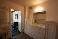 Enlarge photo 53