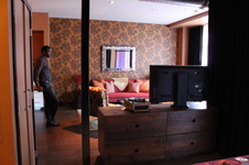 Enlarge photo 28