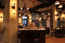 Enlarge photo 2