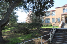Enlarge photo 2