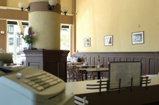 Enlarge photo 11