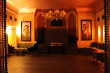 Enlarge photo 19