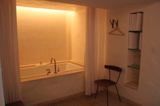 Enlarge photo 56