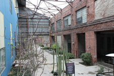 Enlarge photo 33