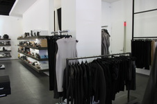 Enlarge photo 12