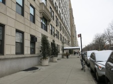 262 Central Park West (86-87)