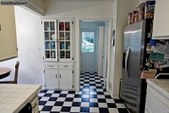 Enlarge photo 16